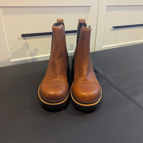 Sorel Joan Now Chelsea Boot Velvet Tan and Black Size 12 BRAND NEW - Picture 5 of 12